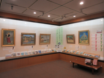 ロビー展示　図書館だからできる！印象派絵画がもっと楽しくなる展覧会　印象派クイズにも挑戦してね！